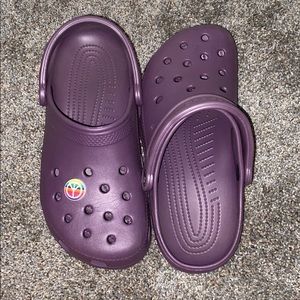 purple crocs with jibbitz